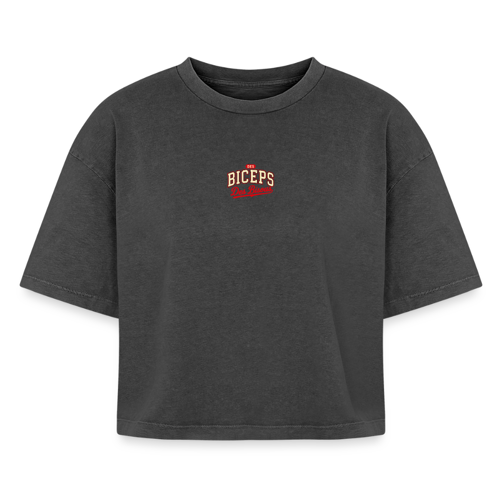 Crop top boxy femme Des Biceps Des Bisous V2 acid wash noir délavé, vue de face avec petit logo poitrine – WOD.LOL