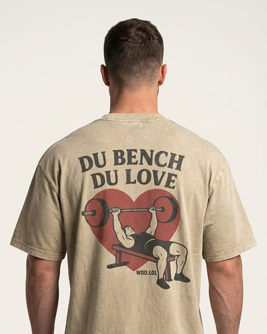T-shirt oversize délavé Du Bench Du Love – photo lifestyle – CrossFit WOD.LOL